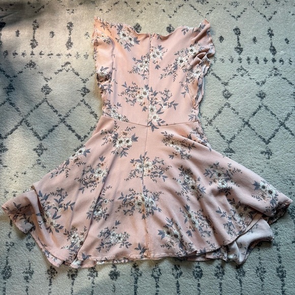 Altar’d State Floral Mini Dress Women’s M – Blush Pink Ruffle Sleeve - Picture 2 of 9